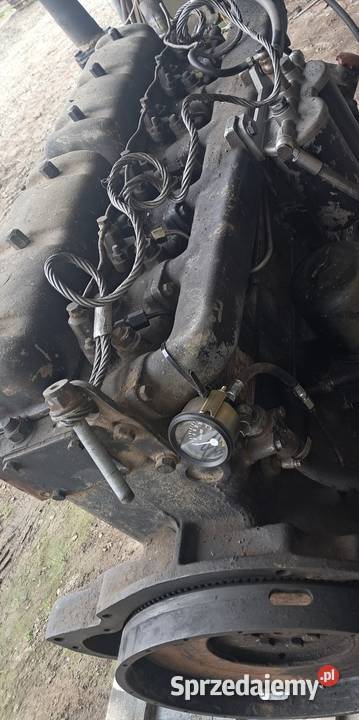 Sprzedam silnik do zetora ursusa 6 cylindrowy Silnik i osprzęt opolskie Otmuchów