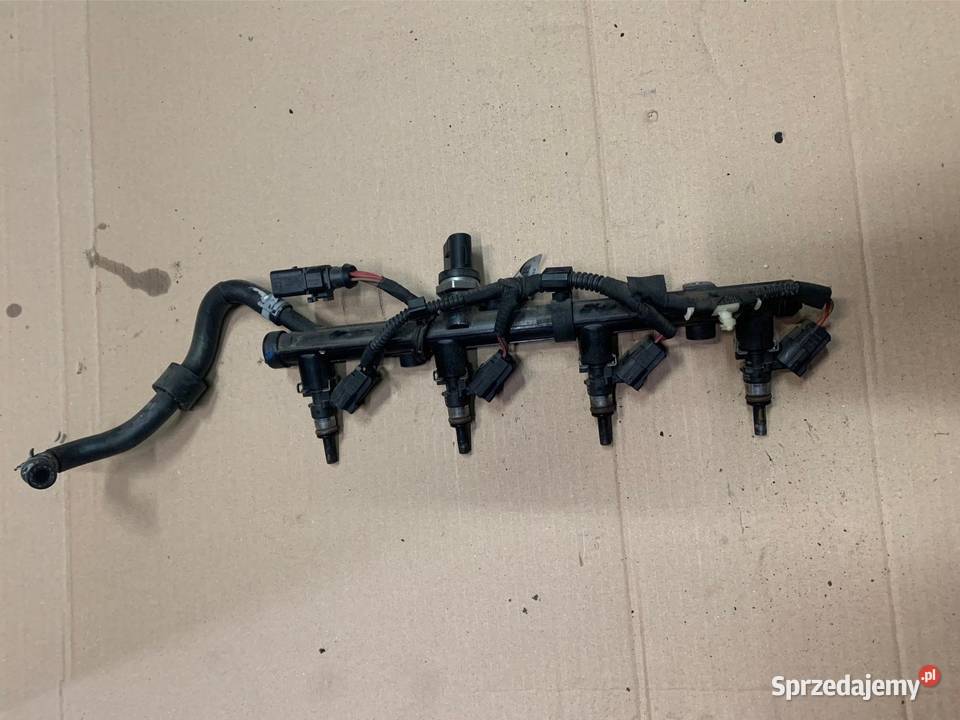 Listwa wtryskowa wtryski 06K133681A audi a5 8t Szczecin