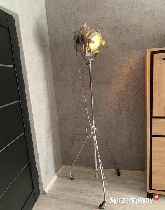 Lampa oświetlenie filmowe teatralne 1963 PRL Poznań sprzedam