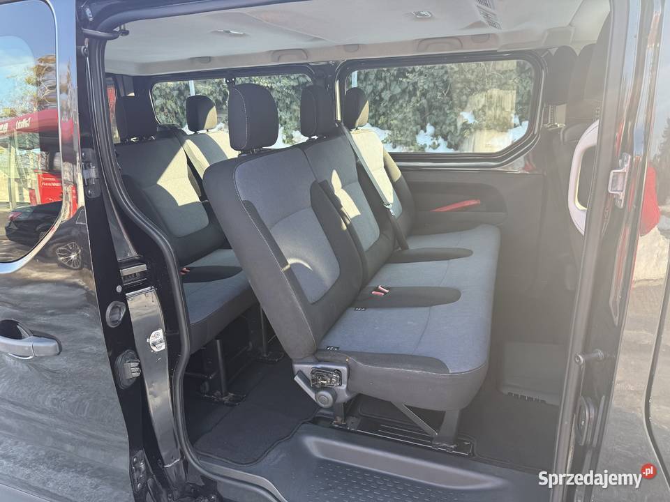 Opel Vivaro II 16 BiTurbo 125 2017 Pionki