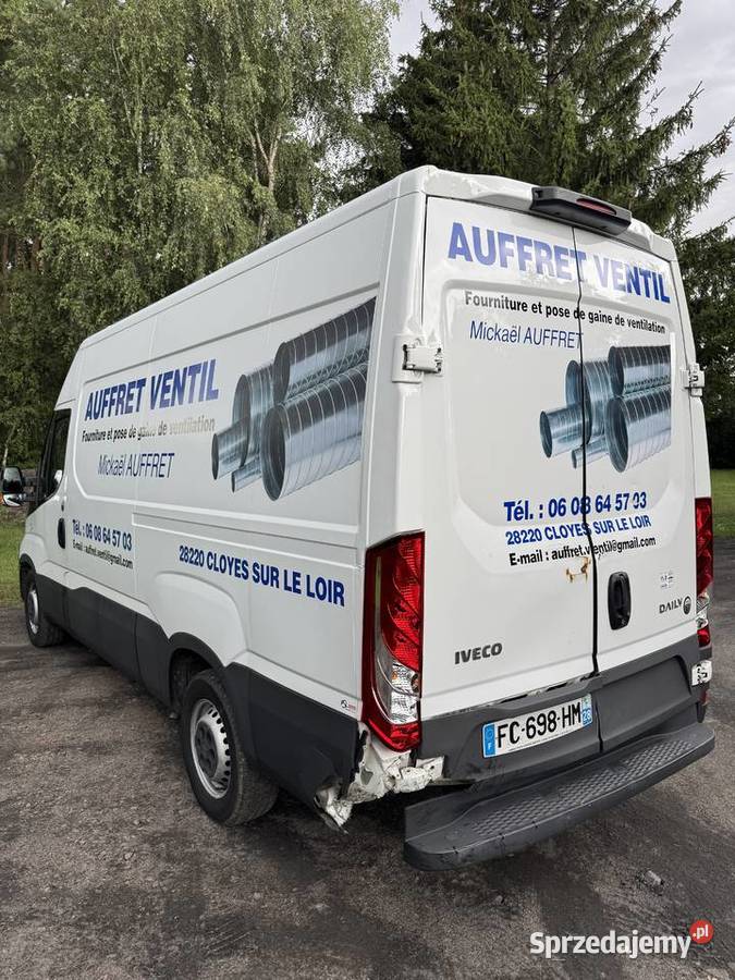 IVECO 2018r Niski przebieg Bez rys i wgnieceń manualna Słupca