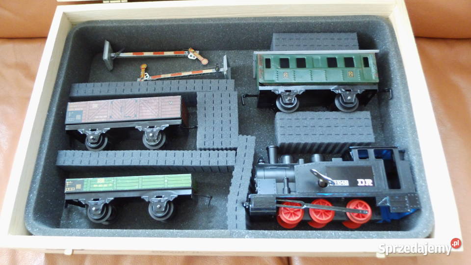 Niemiecki stary zestaw NRD Skala 0 FILM Radzewice