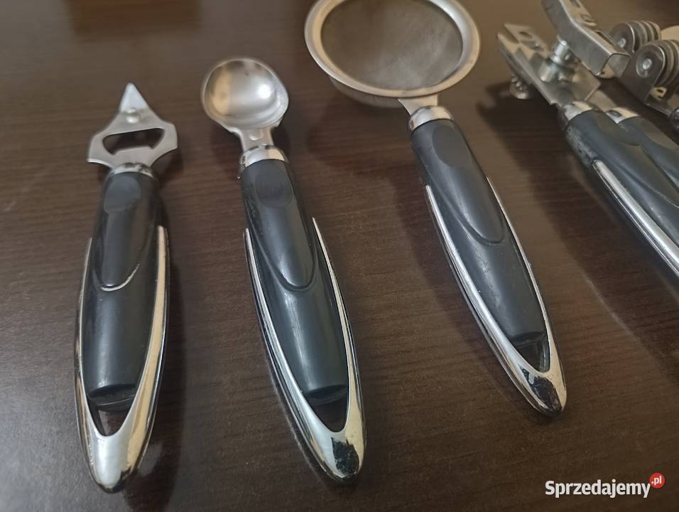 Zestaw Przedmiotów Kuchennych kompletny zestaw Będzin