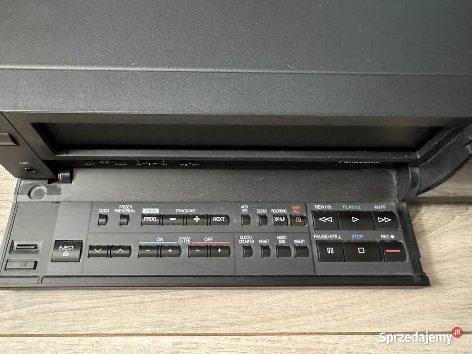 Magnetowid Panasonic NVJ35 Oryginalny Pilot Szczecin