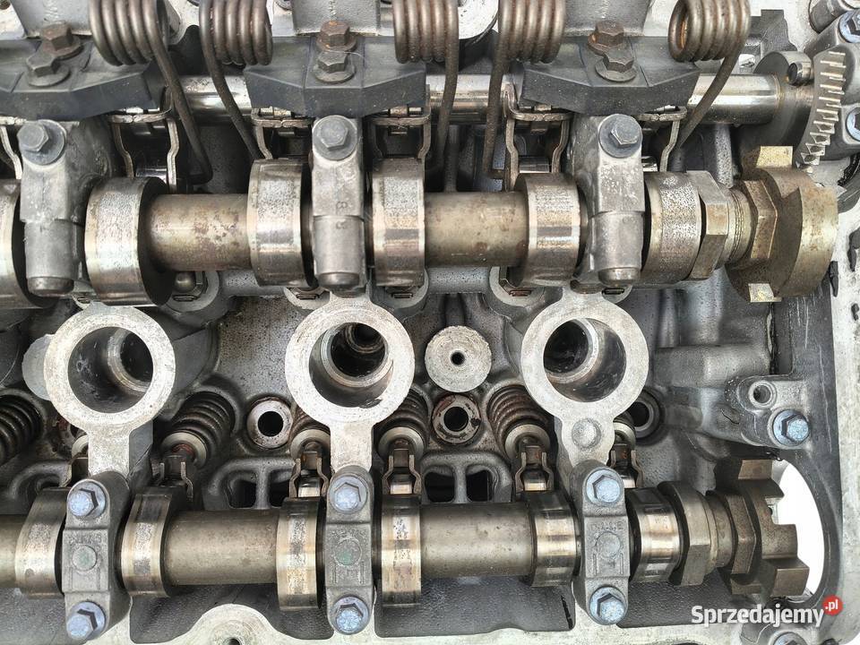 GŁOWICA Peugeot 207 308 Citroen C3 C4 Mini 14 16 Głowice cylindrów Chełm