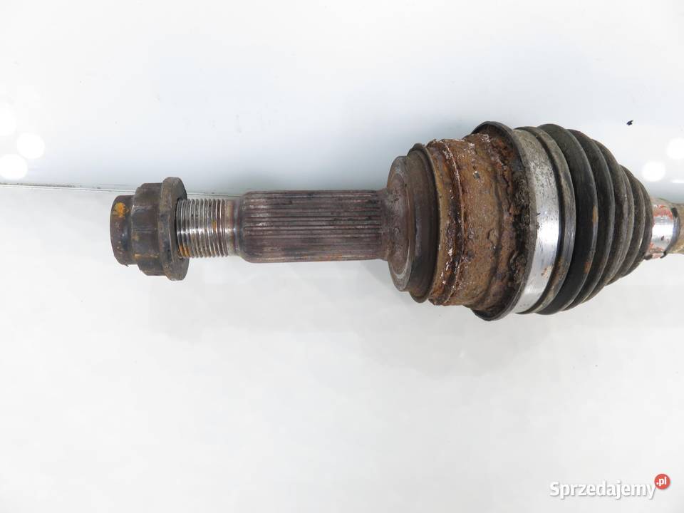 PÓŁOŚ PRAWA TYLNA TOYOTA RAV 4 III 22 D osobowe sprzedam