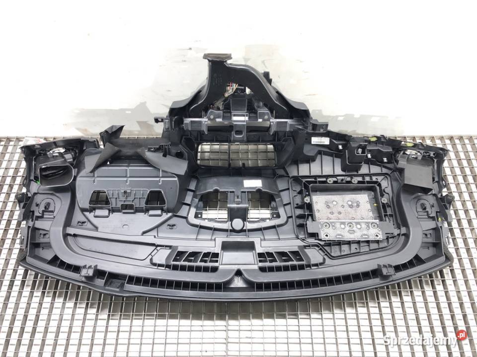 KOKPIT RENAULT FLUENCE SedanLimuzyna KONSOLA osobowe Deski rozdzielcze, konsole