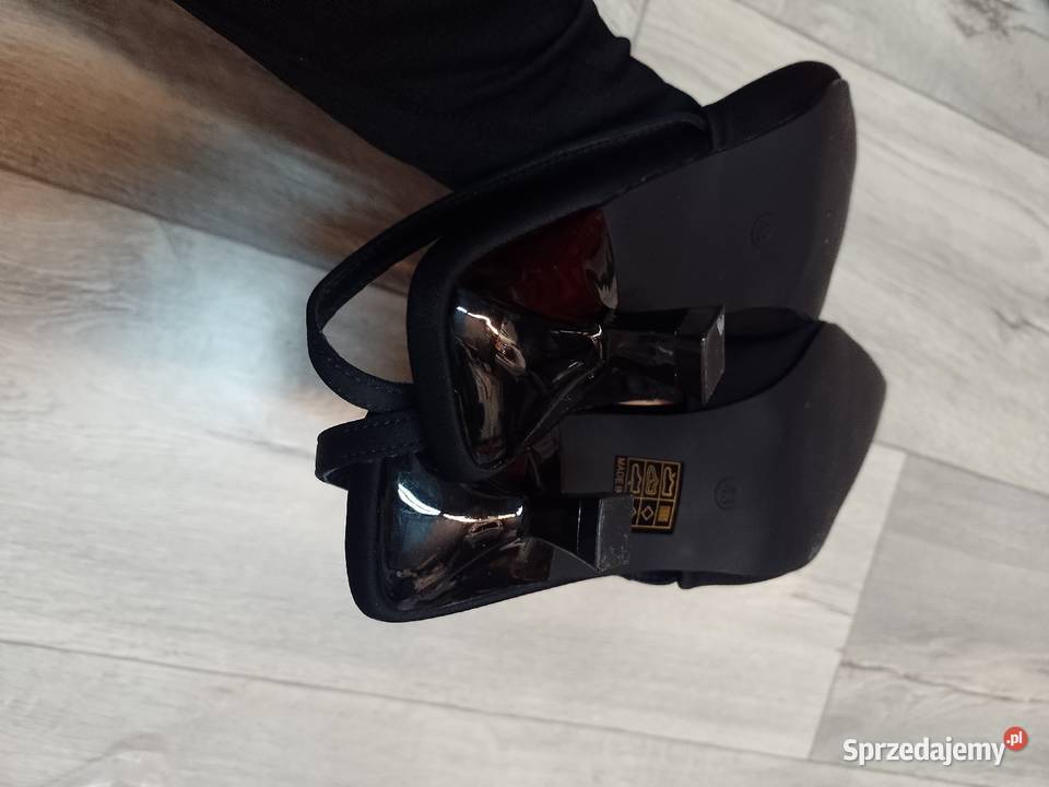 4243 Czarne niskie czółenka wieczorowe z odkrytą Kraków