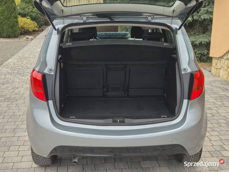 Opel Meriva 14B 100 2011r Z srebrny Radom