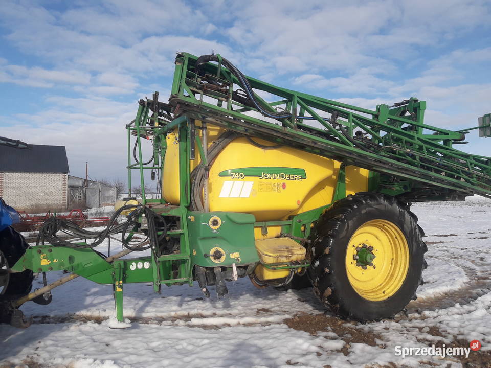 Sprzedam opryskiwacz john deere 740 Piaski