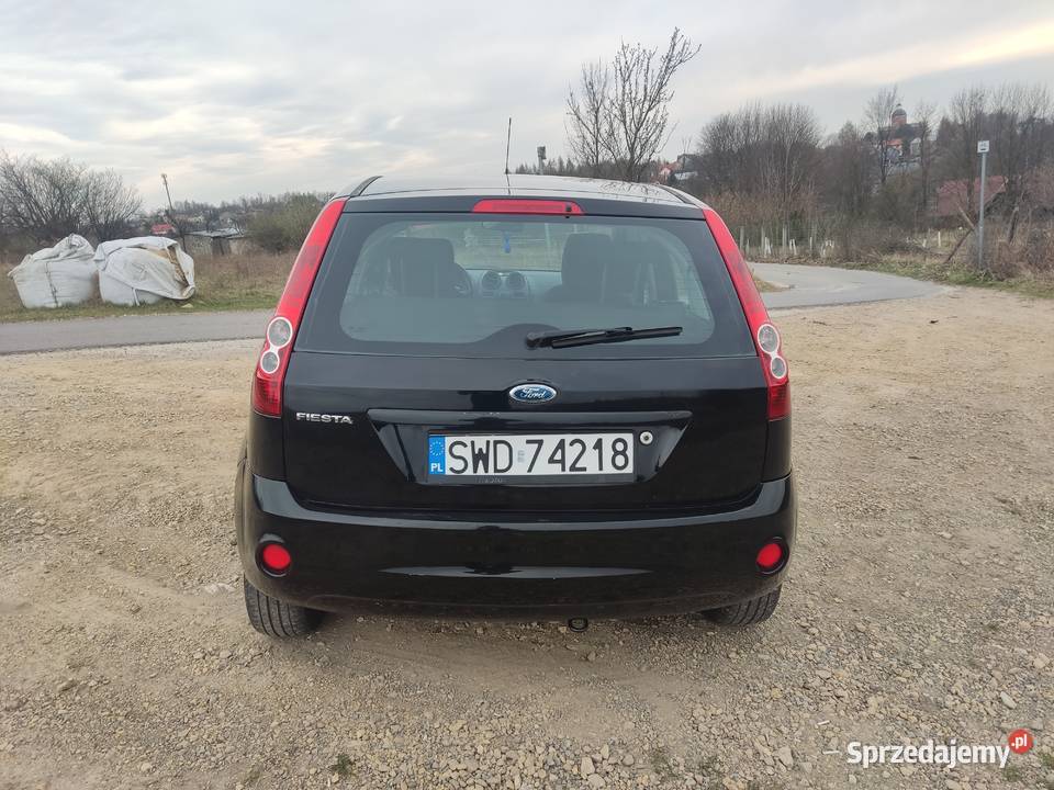 Ford Fiesta benzyna