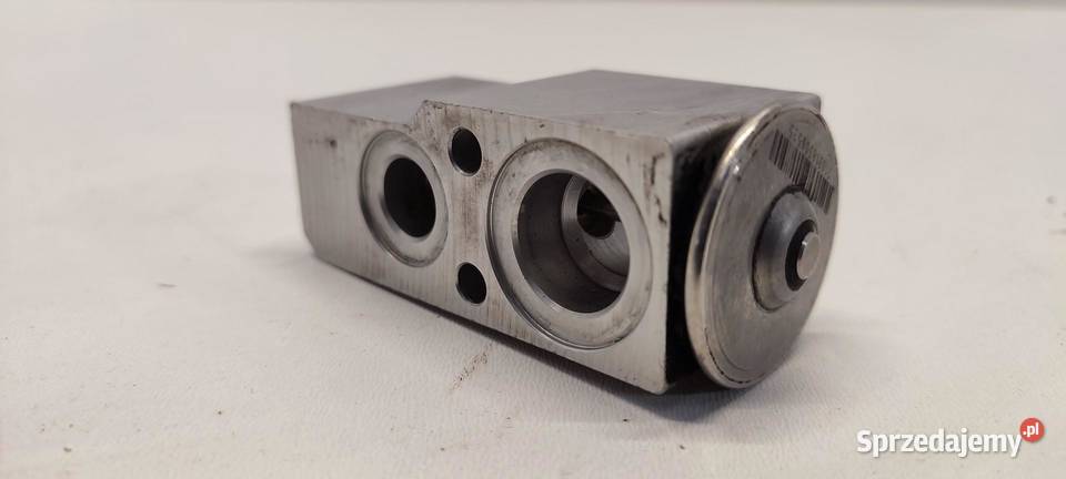 MERCEDES VITO W447 ZAWÓR ROZPRĘŻNY A4478350400 osobowe dolnośląskie