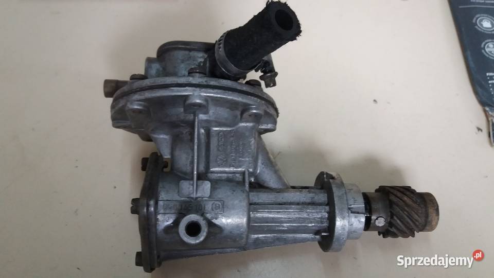 VW PASSAT B3 AUDI 80 16TD VACUM POMPA 068145101B wielkopolskie