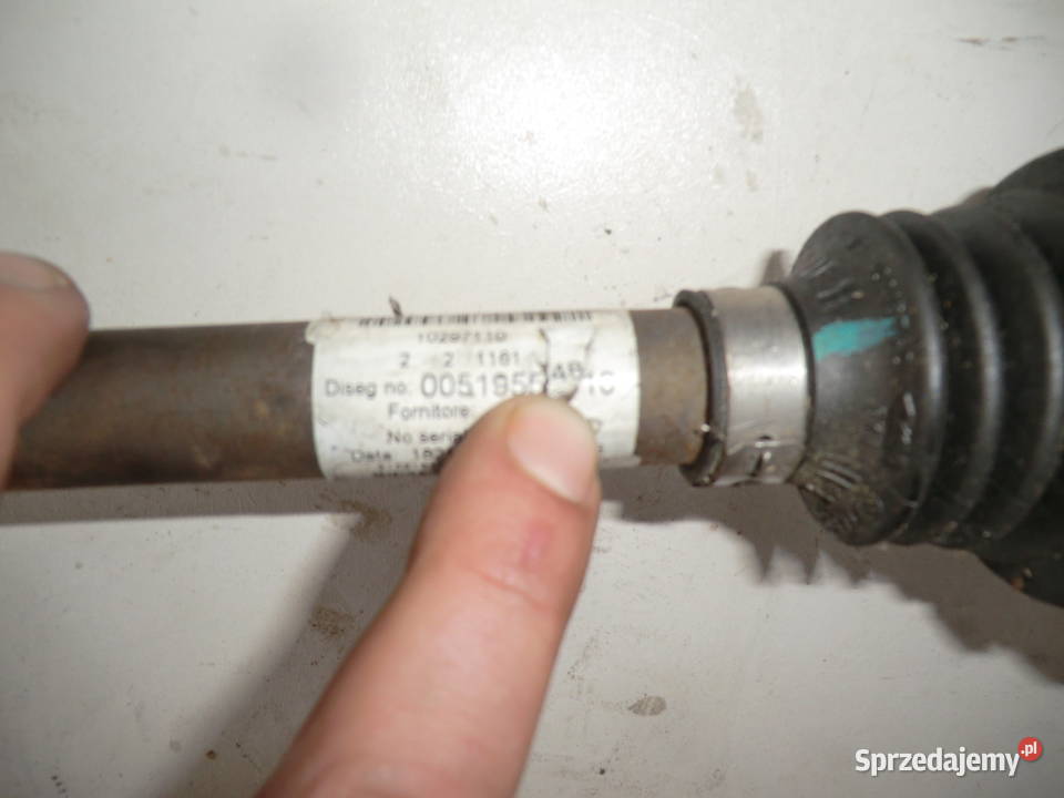 FIAT 500 PÓŁOŚ LEWA 00519554810 Pozostałe Krzeszowice