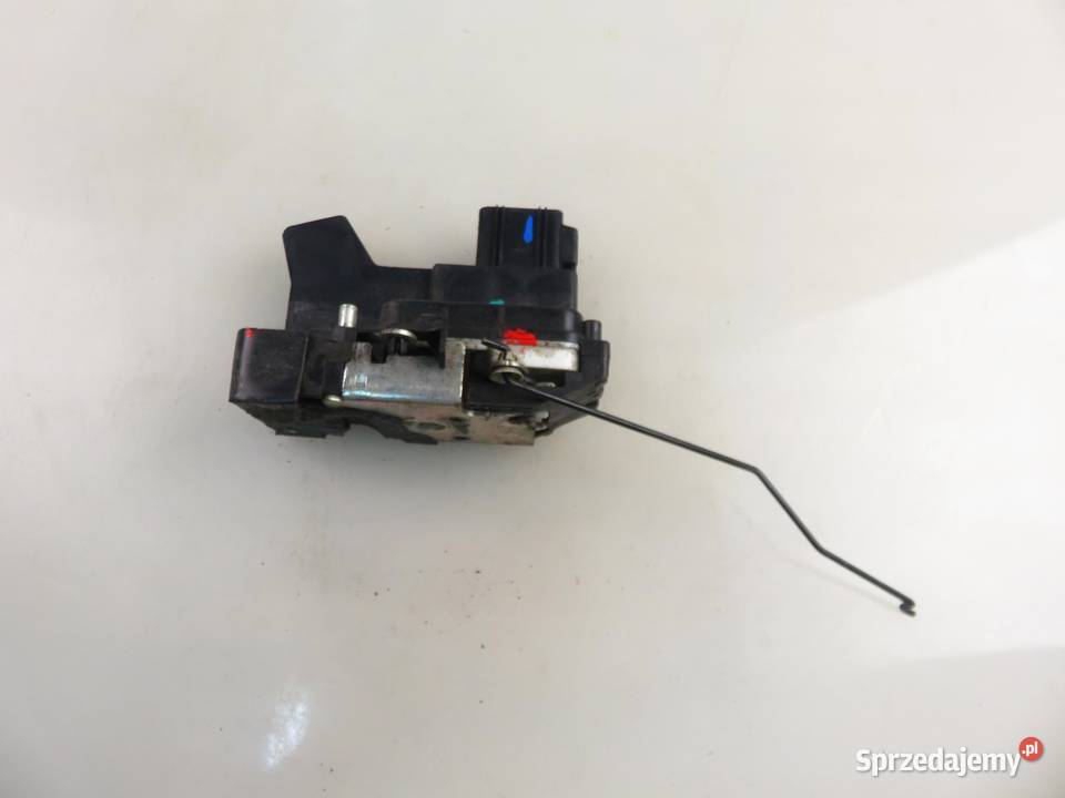 ZAMEK PRAWY PRZEDNI FORD FIESTA MK5 V