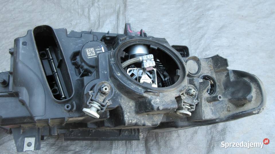 REFLEKTOR LAMPA BMW 3 F30 31 BIXENON SKRĘTNA Ruda Śląska