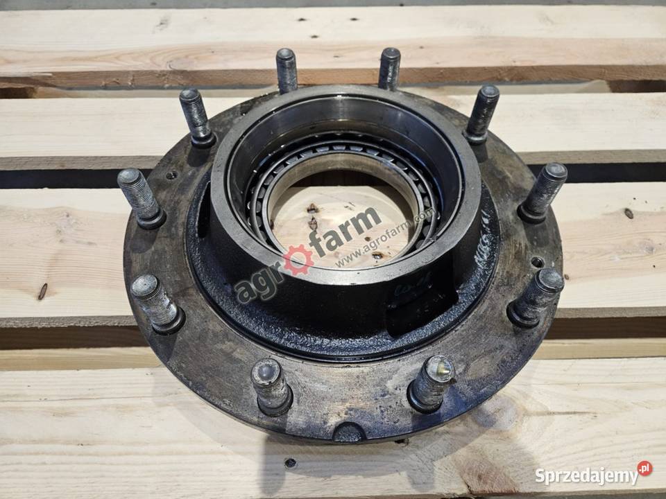 Piasta koła FWD Valtra T173 T171 N142 Byków