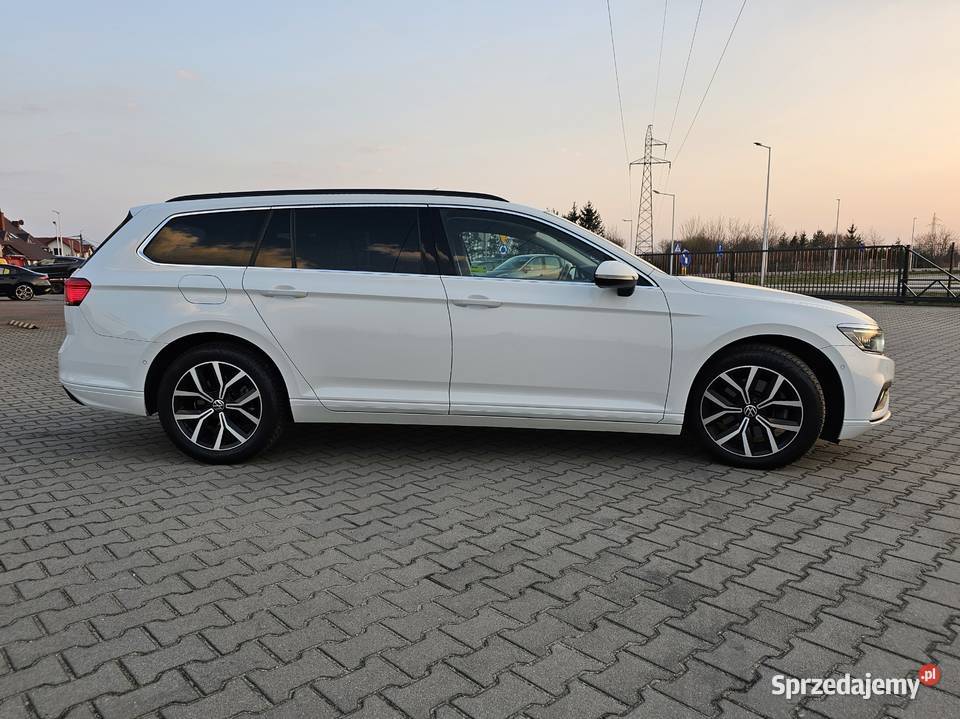Passat 2020r Virtual IQLIGHT DSG7 światła przeciwmgielne Płock