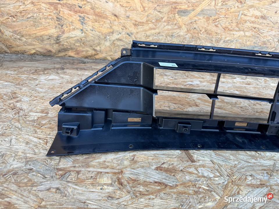 Środkowa kratka zderzaka przód Ford kuga mk3 wielkopolskie Międzychód