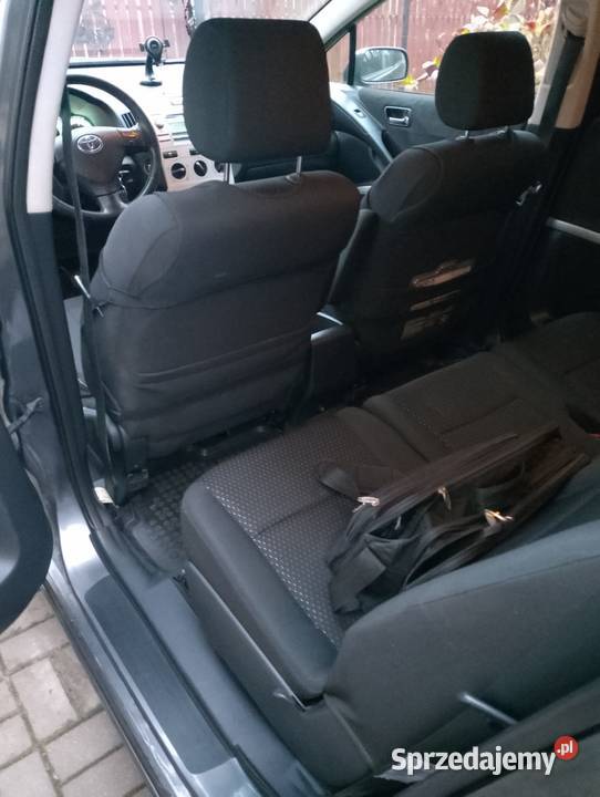 Toyota Corolla Verso II 22 D4D 136 Palikije Pierwsze