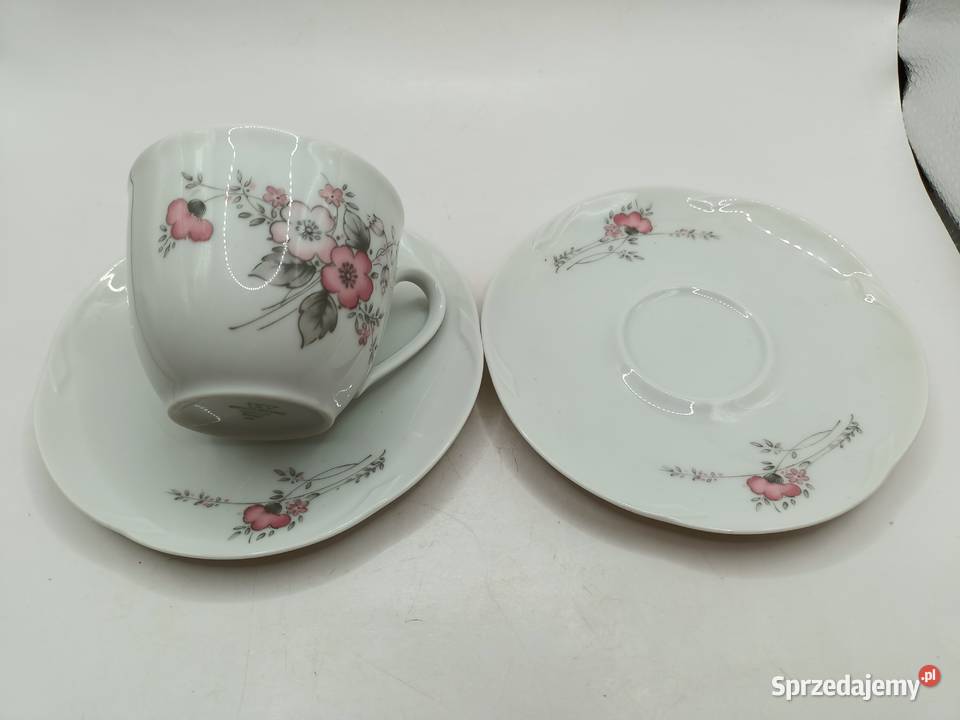 Filiżanka i dwa spodki biała porcelana Zamość