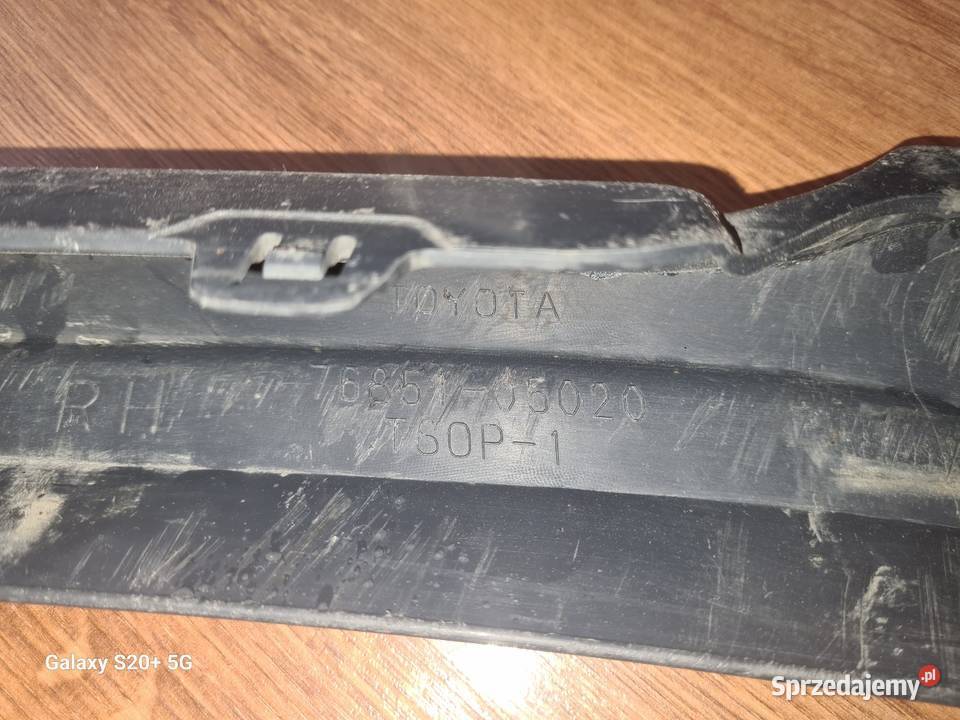 Hokej zderzaka toyota t25 lifcie