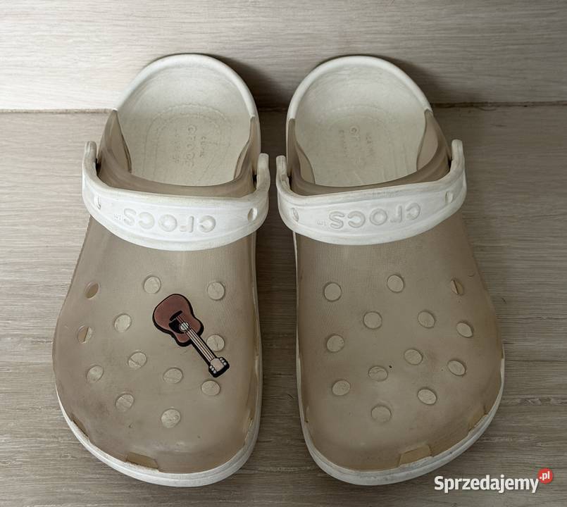 Chodaki Crocs Classic Translucent Clog J5 r3738