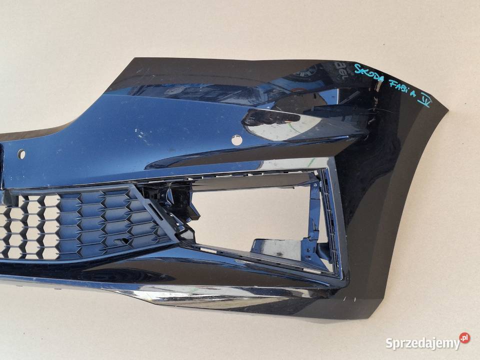 SKODA FABIA 4 IV ZDERZAK PRZÓD PRZEDNI PDC