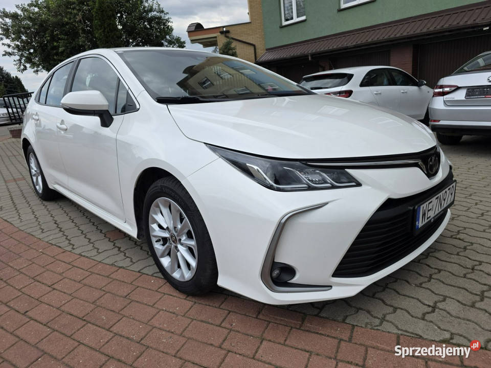 Toyota Corolla 2022 Salon Polska 1Właściciel światła do jazdy dziennej Corolla sprzedam