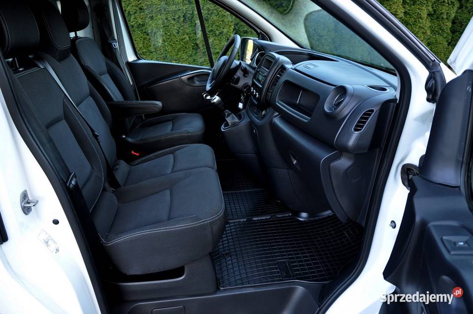 Zgłoś Renault Trafic 20 DCi L2H1 2021r 160 Rzeszów