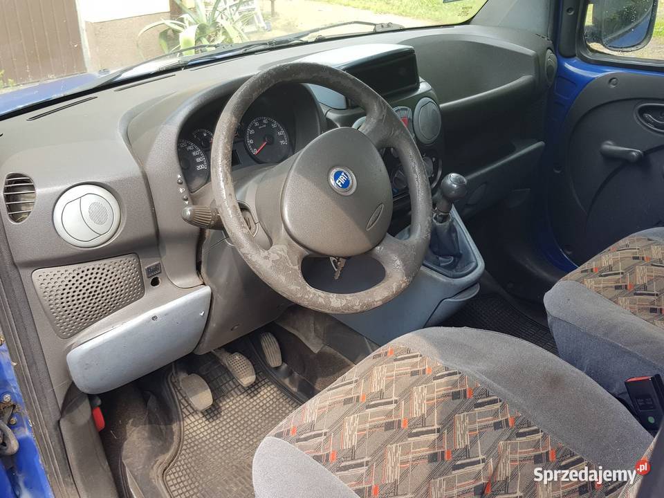 Fiat Doblo Cargo van 2004 r 12 benz lpg hak łódzkie Łowicz