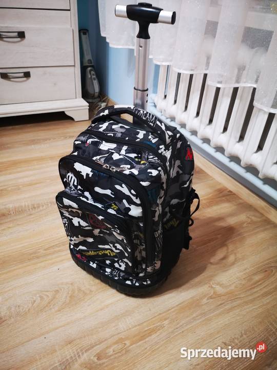 Plecak na kółkach czarny z rączką Kielce