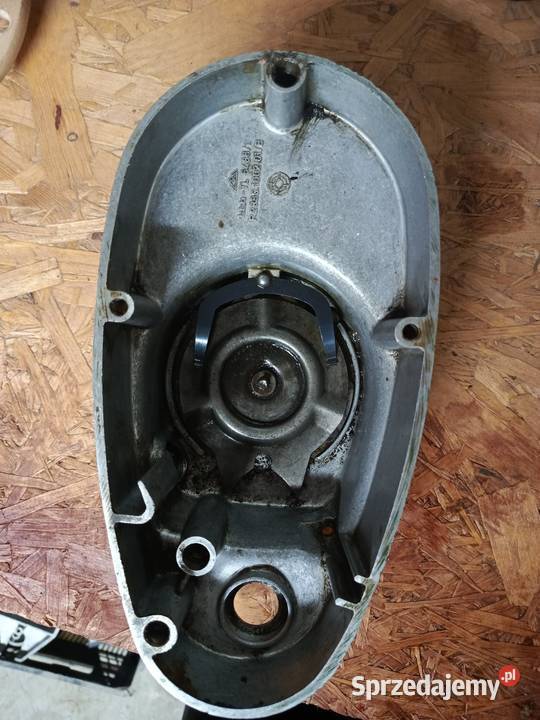 Pokrywa dekiel kapa sprzęgła lewa Simson S50