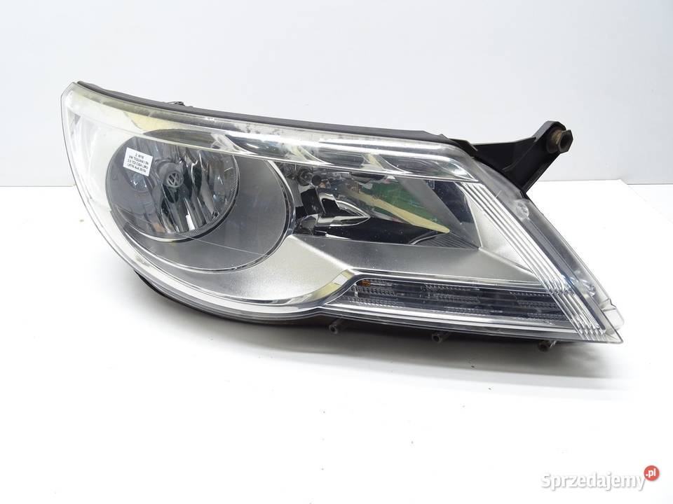 LAMPA REFLEKTOR PRAWA PRAWY PRZÓD PRZEDNIA