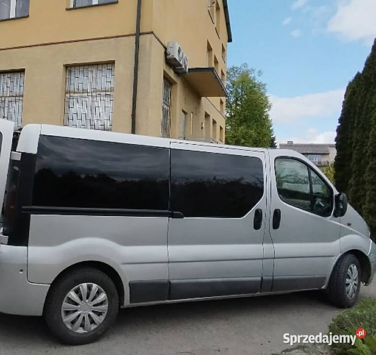 Sprzedam busa Opla Vivaro świętokrzyskie Kleczanów
