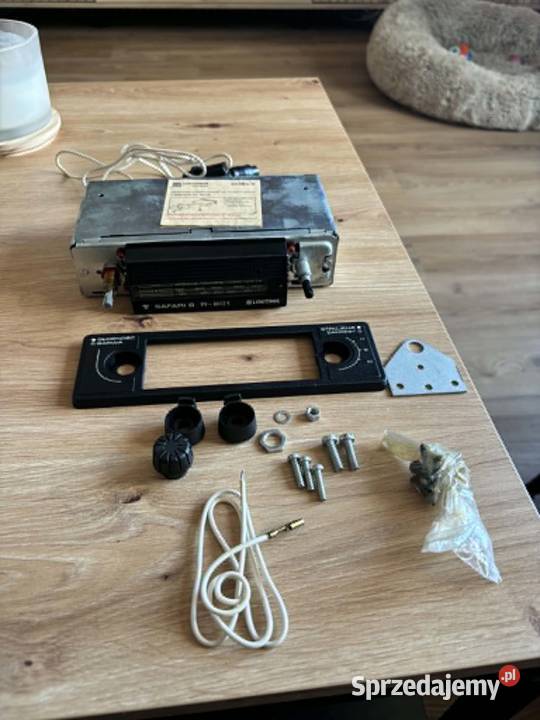 Radio SAFARI 6 R801