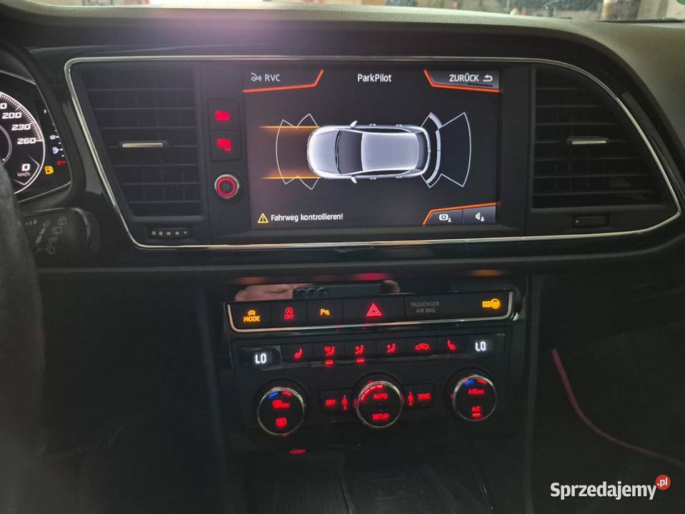 Seat Leon FR 2019 Full 150KM Leon Wołów