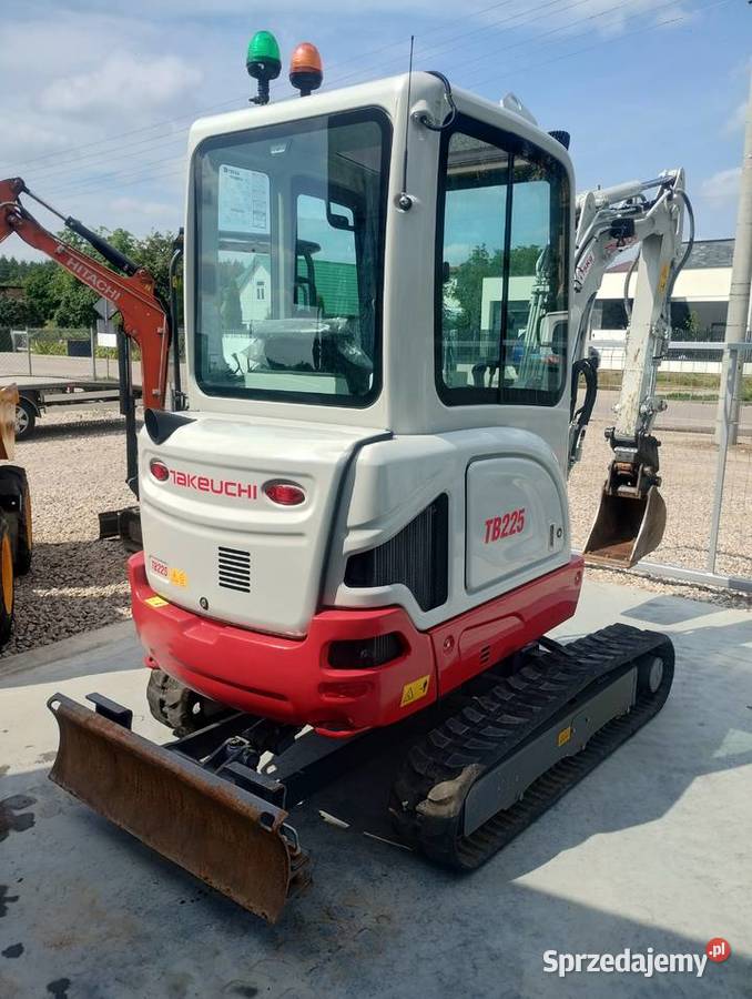 Takeuchi TB225 V3 Rok produkcji 2023 Białystok