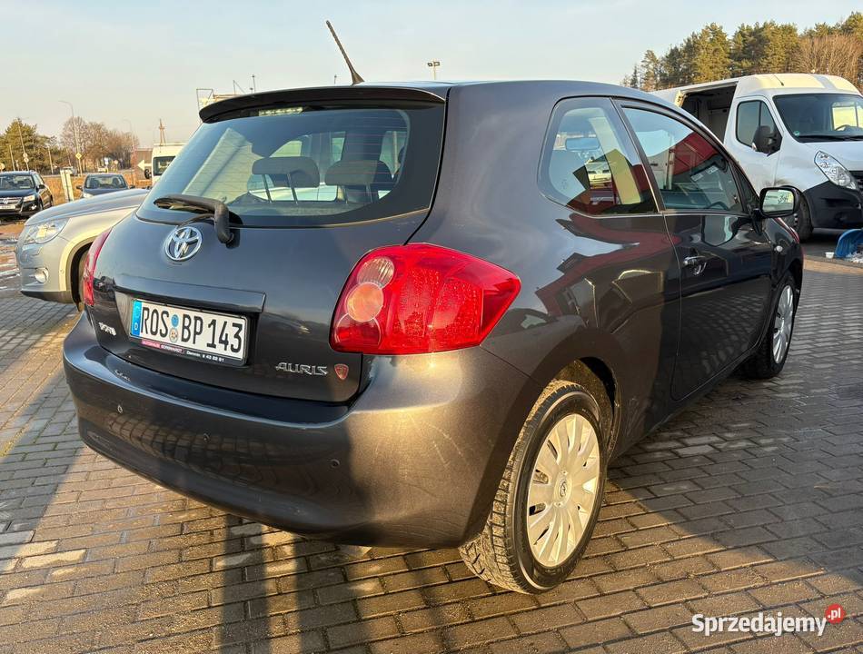 Toyota Auris 16 benzyna Automat Klima super stan sprowadzony Auris Lębork sprzedam