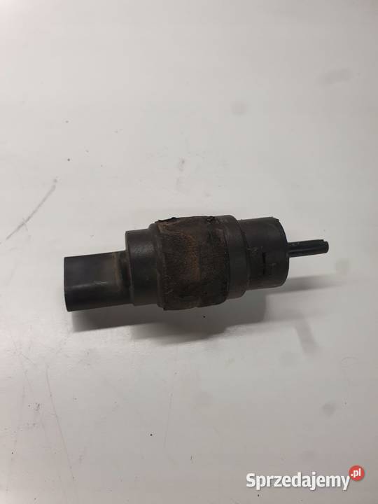 POMPKA SPRYSKIWACZY AUDI A4 B8 A5 8T Q5 osobowe Pompki spryskiwaczy Przystajń sprzedam