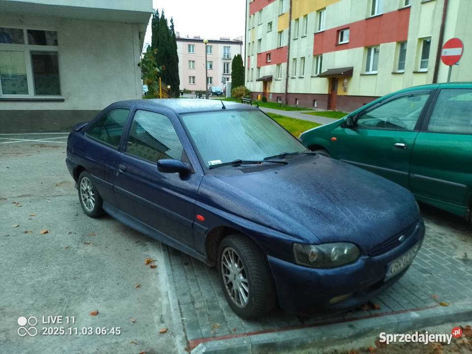 Ford Escort 18 Limitowana edycja 90000km Gnojnik