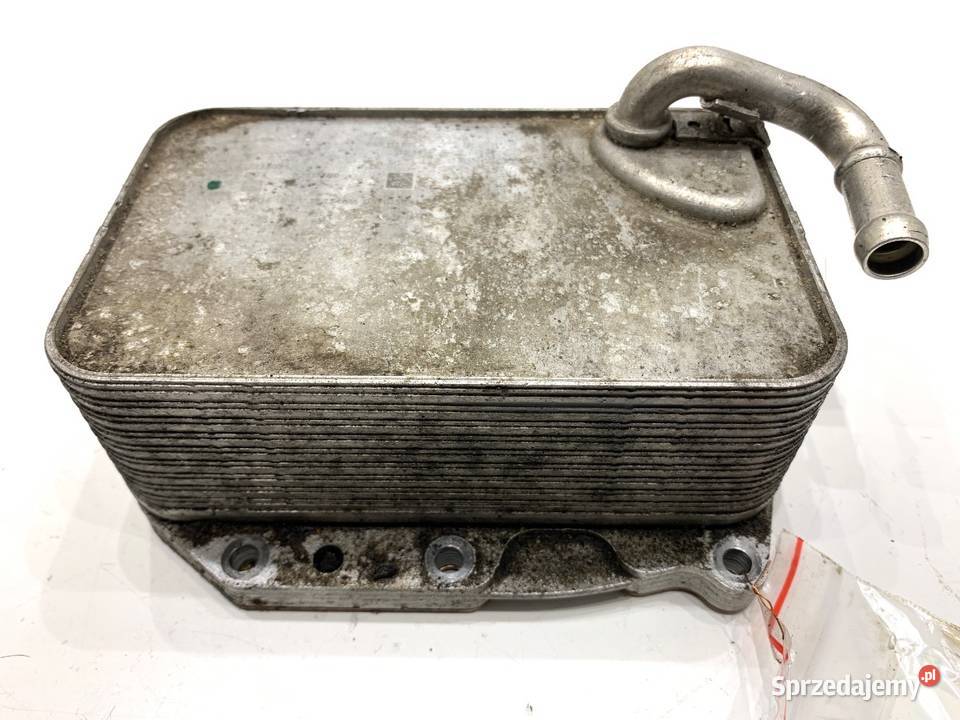 CHŁODNICA OLEJU AUDI Q8 059117015K 30 286 Chłodnice oleju