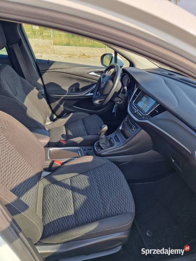 Opel Astra 14 T asystent parkowania Leśniewo