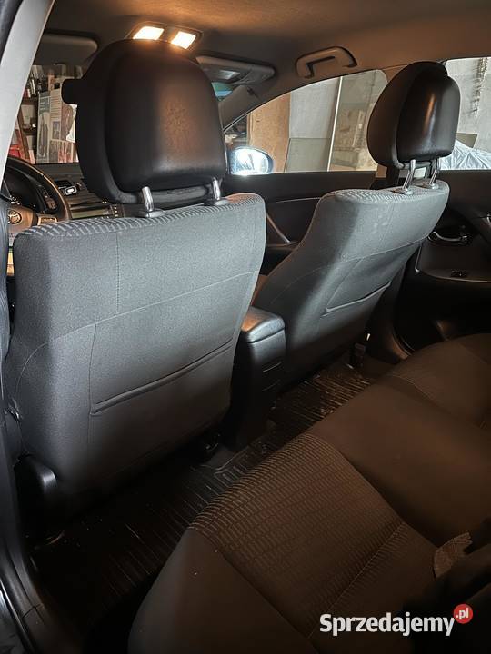 Sprzedam Toyota Avensis manualna świętokrzyskie sprzedam