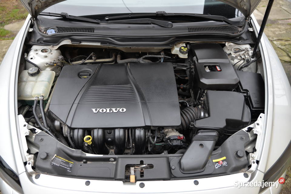 Volvo C30 18B oryginalny przebieg 158 XENON aluminiowe felgi Grójec