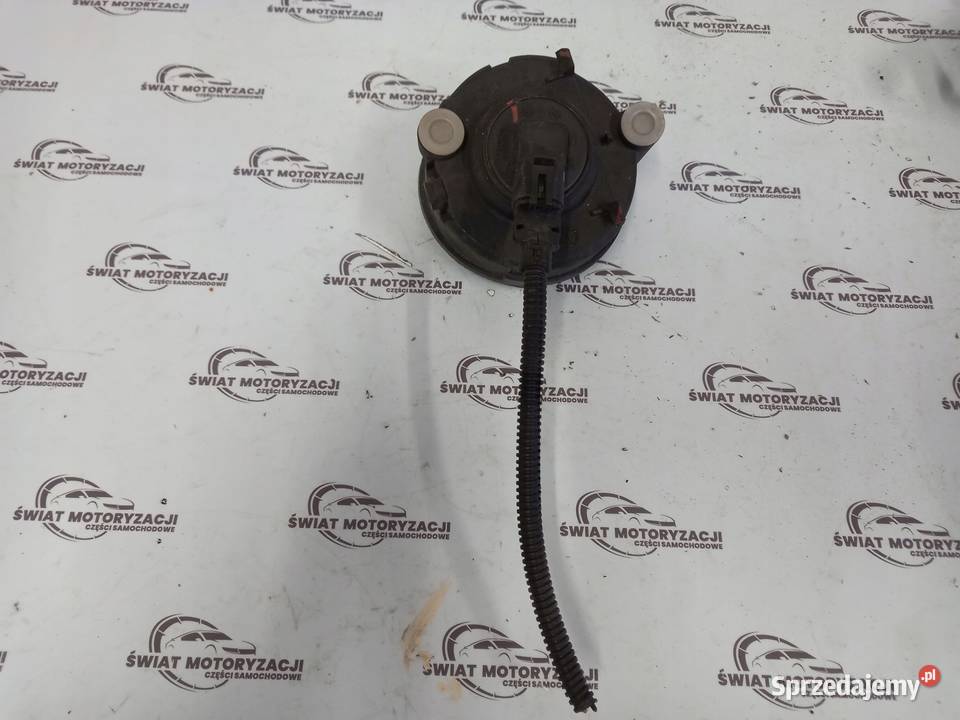 OPEL VIVARO A LIFT 11r halogen prawy E9024005 Kielce