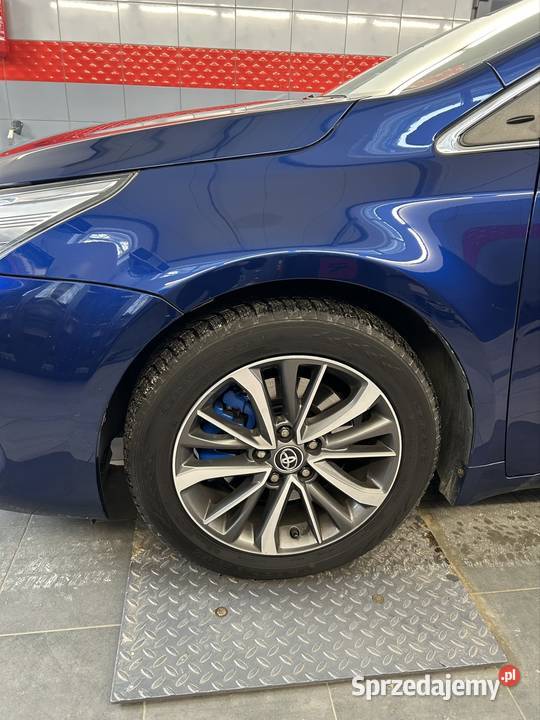 Toyota Avensis 2015r Diesel Combi nowy Kryg