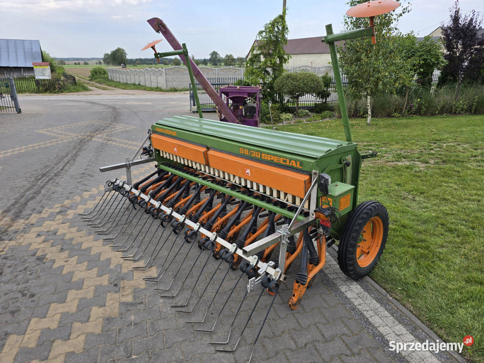 Siewnik AMAZONE D830 SPECIAL 3 m Baliki sprzedam