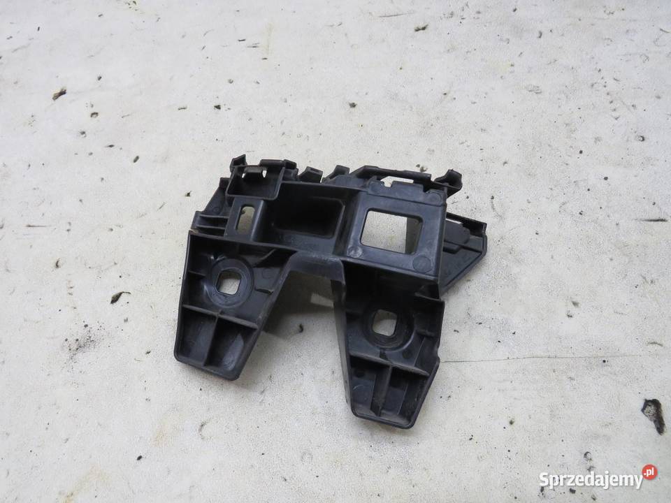 ŚLIZG ZDERZAKA PRAWY TYŁ PASSAT B8 KOMBI