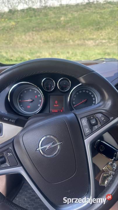 Opel insignia 20 turbo benzyna Opel sprzedam